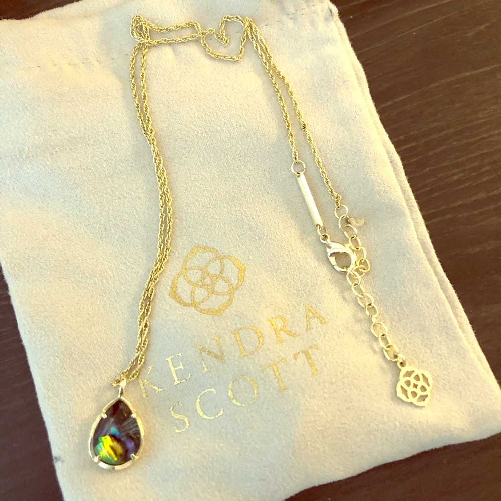 Kendra Scott “Dragon’s Egg” Necklace SUMMER SALE
